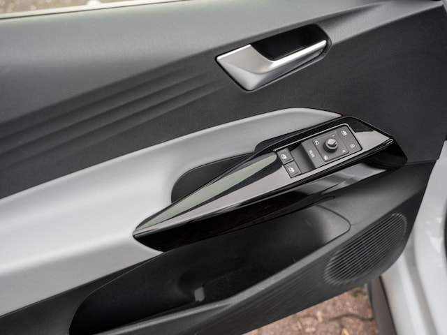 Volkswagen ID.3 150 kW 58 KWh Tech