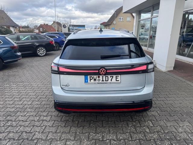 Volkswagen ID.7 Pro Tourer
