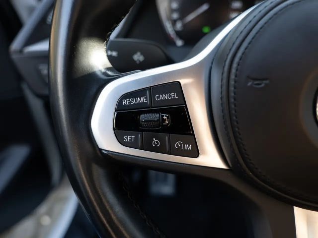 BMW 116 116i M-Sport Sedan