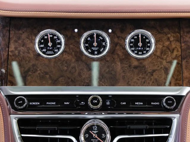 Bentley Flying Spur (MY26) von BENTLEY FRANKFURT