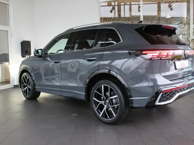 Volkswagen Tiguan IQ.Drive R-Line Sound