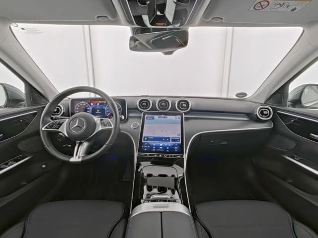 Mercedes-Benz C 180 AVANTGARDE Sedan