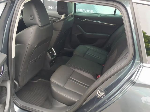 Skoda Octavia Combi iV