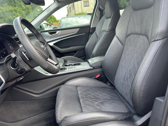 Audi S6 Avant Quattro