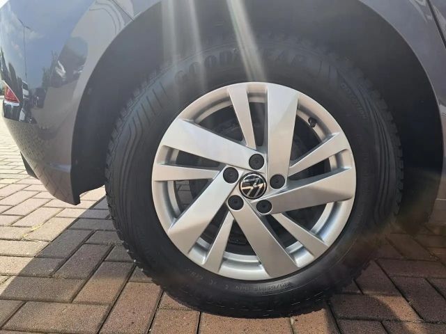 Volkswagen Polo 1.0 TSI DSG Style