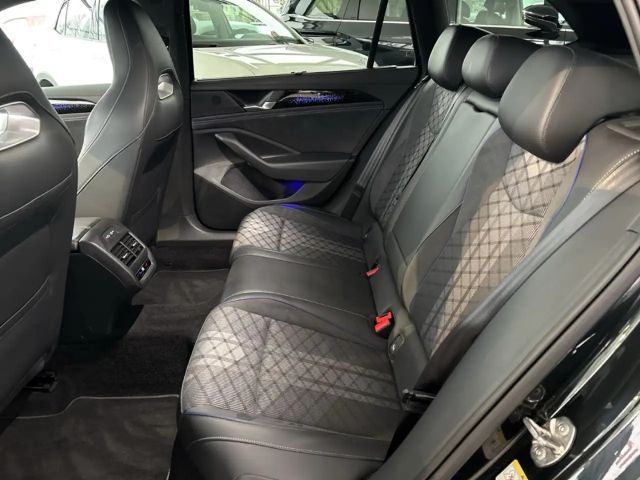 Volkswagen Passat 2.0 TDI DSG R-Line Variant