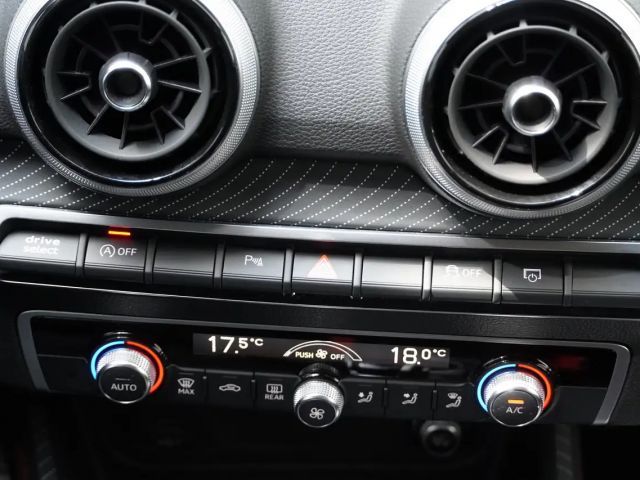 Audi Q2 35 TDI S-Line