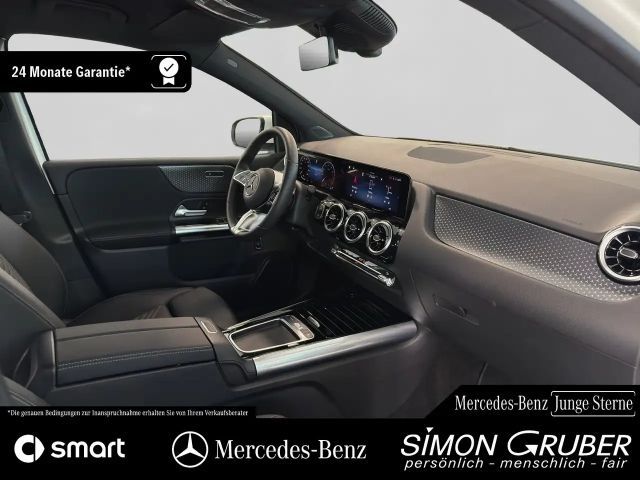 Mercedes-Benz B 180 Progressive Sedan