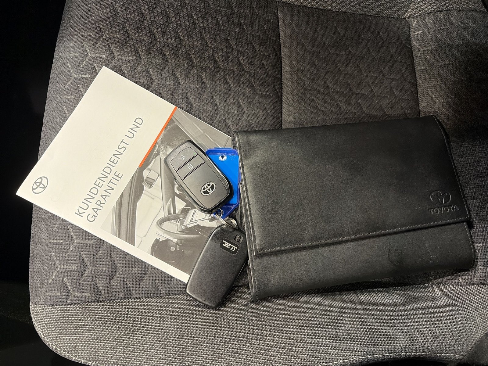 Toyota Yaris Cross 5-deurs Team D