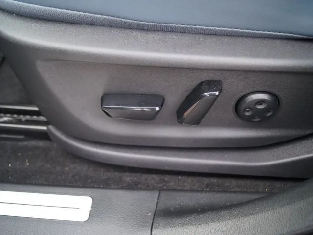 Nissan Ariya 87 kWh Evolve e-4ORCE