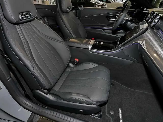 Mercedes-Benz CLE 300 4MATIC AMG Line