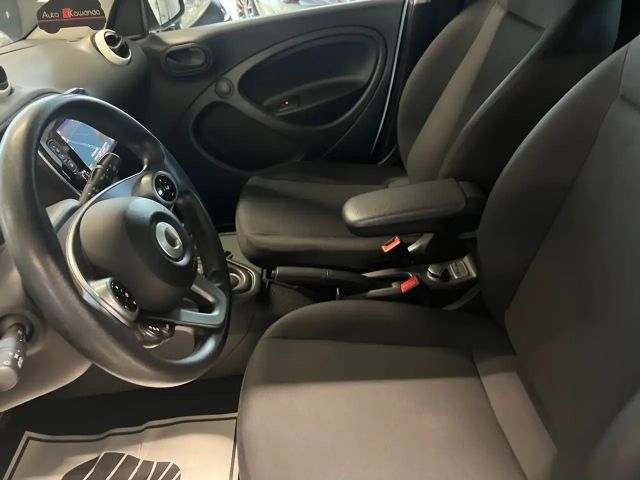 Smart EQ forfour 5tg. EQ 17,6kWh -Top Ausstattung