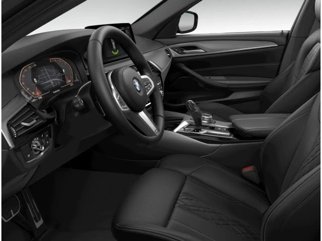 BMW 520 520d M-Sport Touring