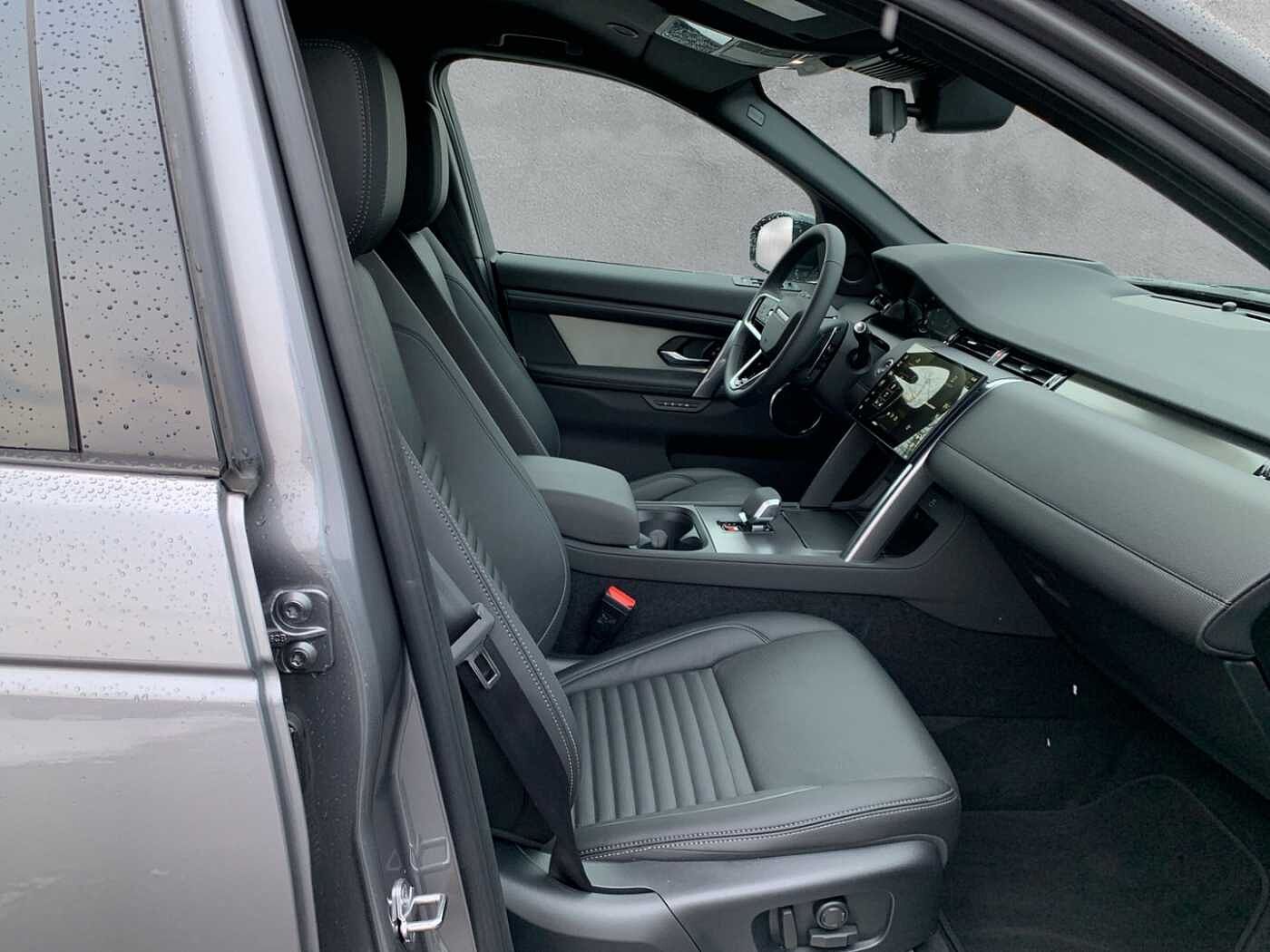 Land Rover Discovery Sport D200 Dynamic SE