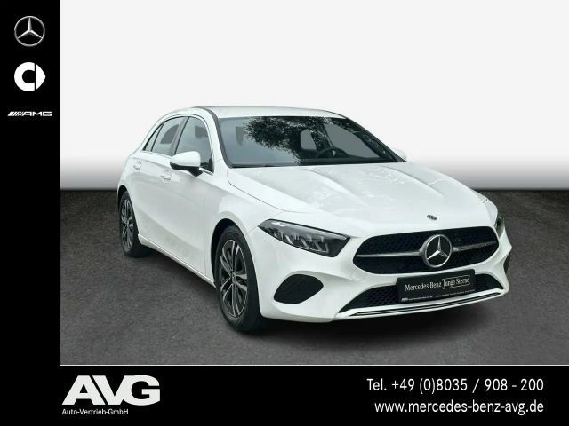 Mercedes-Benz A 180 Progressive