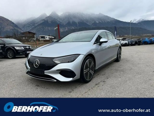 Mercedes-Benz EQE 300 Sedan