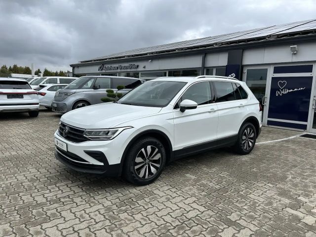 Volkswagen Tiguan 2.0 TDI DSG Life Move