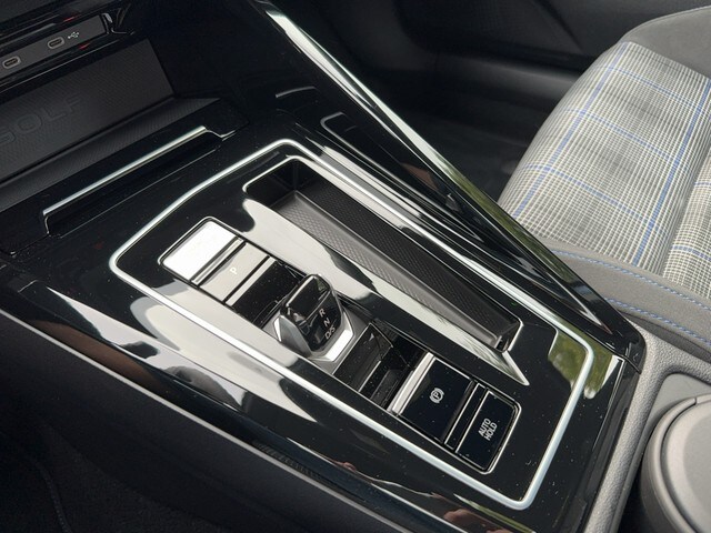 Volkswagen Golf DSG Golf VIII eHybrid