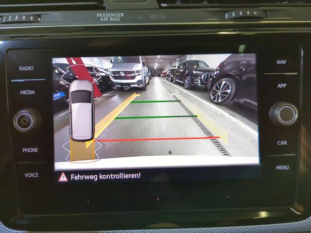 Volkswagen Touran 1.5 TSI DSG R-Line