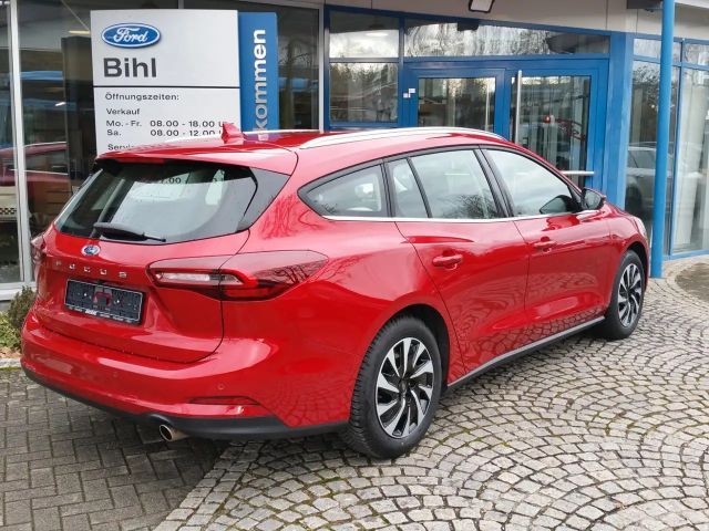 Ford Focus Titanium Wagon