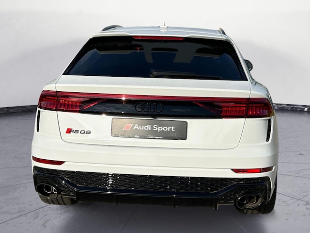 Audi RS Q8 Quattro