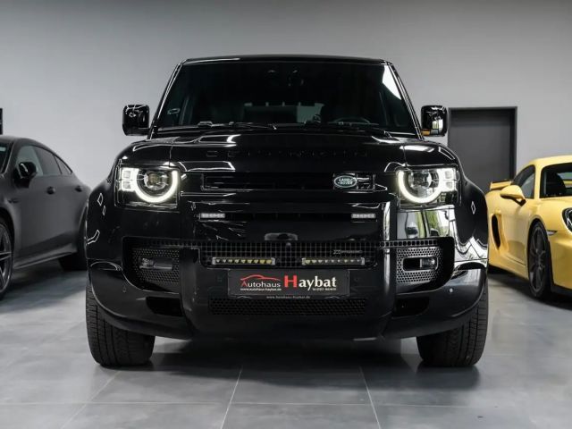 Land Rover Defender 110 Dynamic HSE