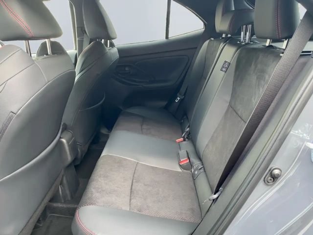 Toyota Yaris Cross GR Hybride