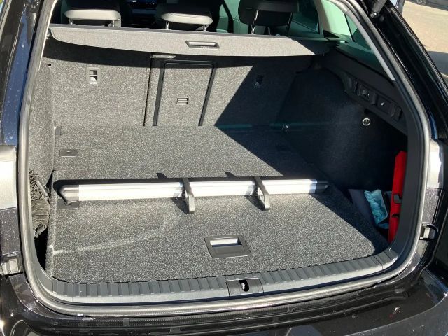 Skoda Octavia Selection