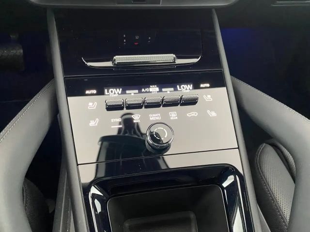 Porsche Cayenne Coupé E-Hybrid