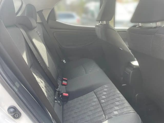 Toyota Yaris Active Hybride