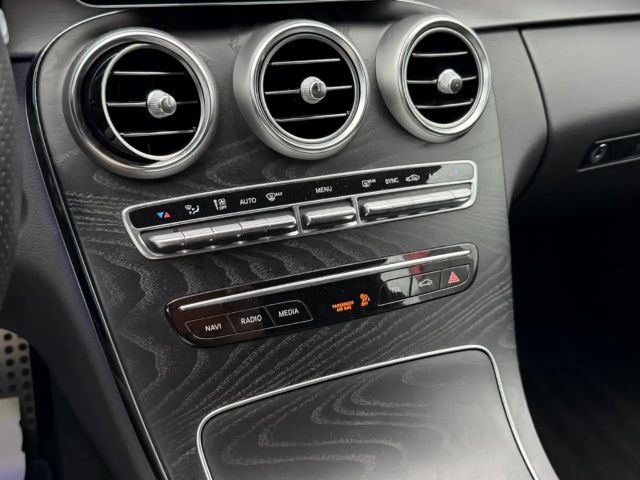 Mercedes-Benz C 180 AMG Line Coupé