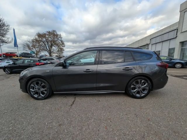 Ford Focus ST Line Wagon