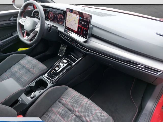 Volkswagen Golf 2.0 TSI DSG GTI