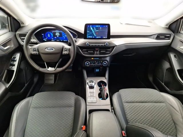 Ford Focus Titanium Wagon