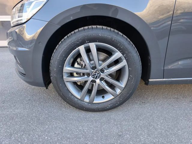 Volkswagen Touran DSG