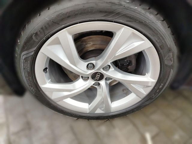 Audi A4 35 TFSI Avant S-Line S-Tronic