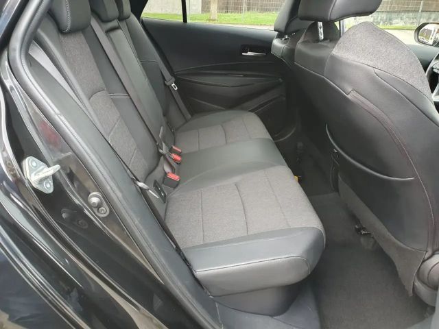 Toyota Corolla Hybride Team D Touring