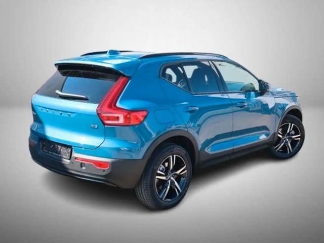 Volvo XC40 Business Dark Plus