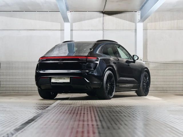 Porsche Macan Turbo