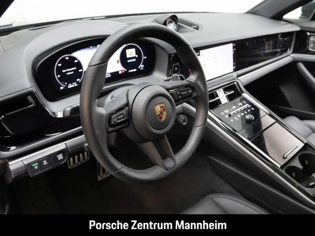 Porsche Panamera 4 E-Hybrid