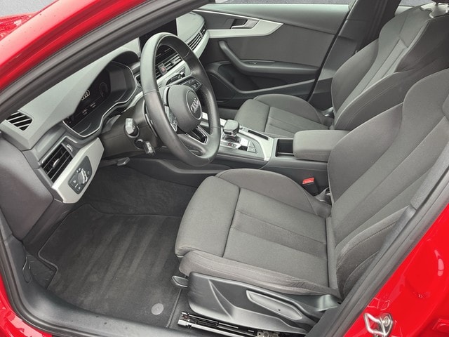 Audi A4 35 TDI Avant S-Tronic