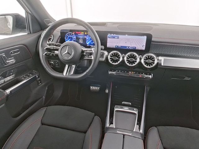 Mercedes-Benz EQB 300 4MATIC