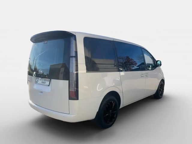 Hyundai Staria Transporter Business Van 2.2 CRDi 2WD DCT