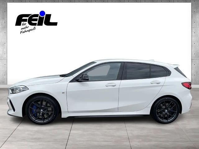 BMW 135 Sedan xDrive