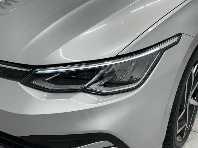 Volkswagen Golf DSG Life Variant