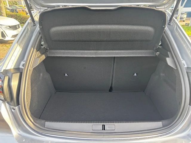 Peugeot 208 Executive