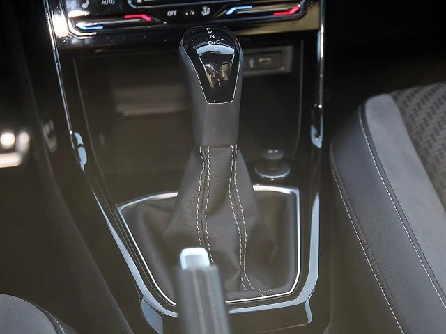 Volkswagen T-Cross 1.5 TSI DSG Style