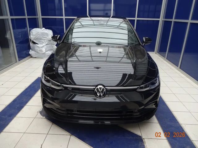 Volkswagen Golf DSG R-Line e-Golf