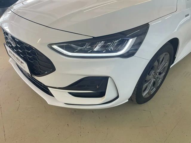 Ford Focus EcoBoost ST Line Style