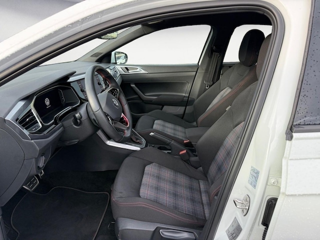 Volkswagen Polo 2.0 TSI DSG GTI